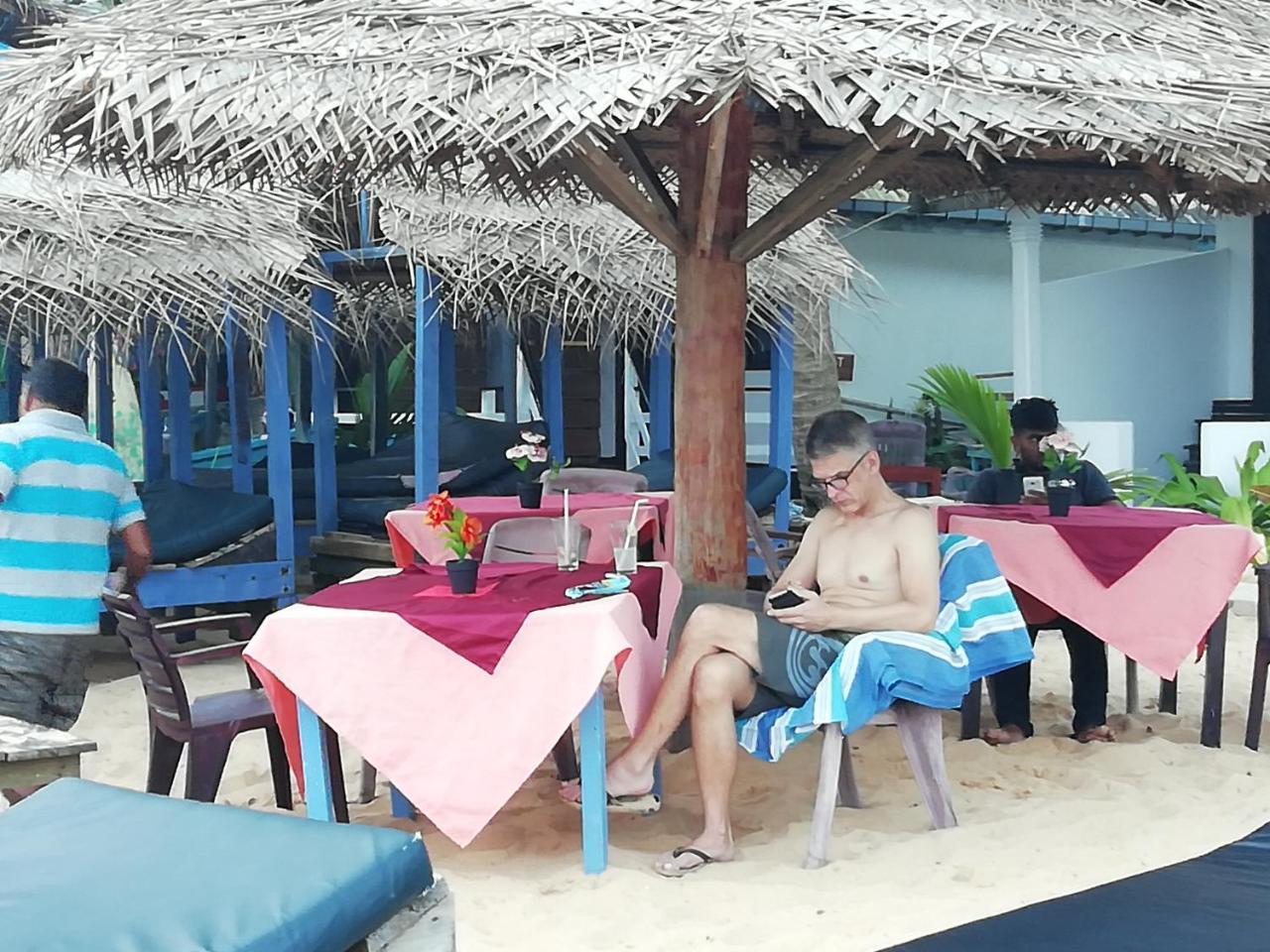 Hotel Universal Beach 히카두와 외부 사진