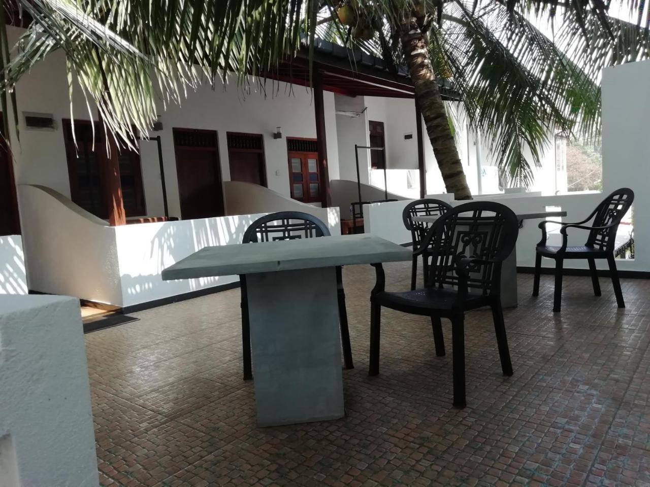 Hotel Universal Beach 히카두와 외부 사진